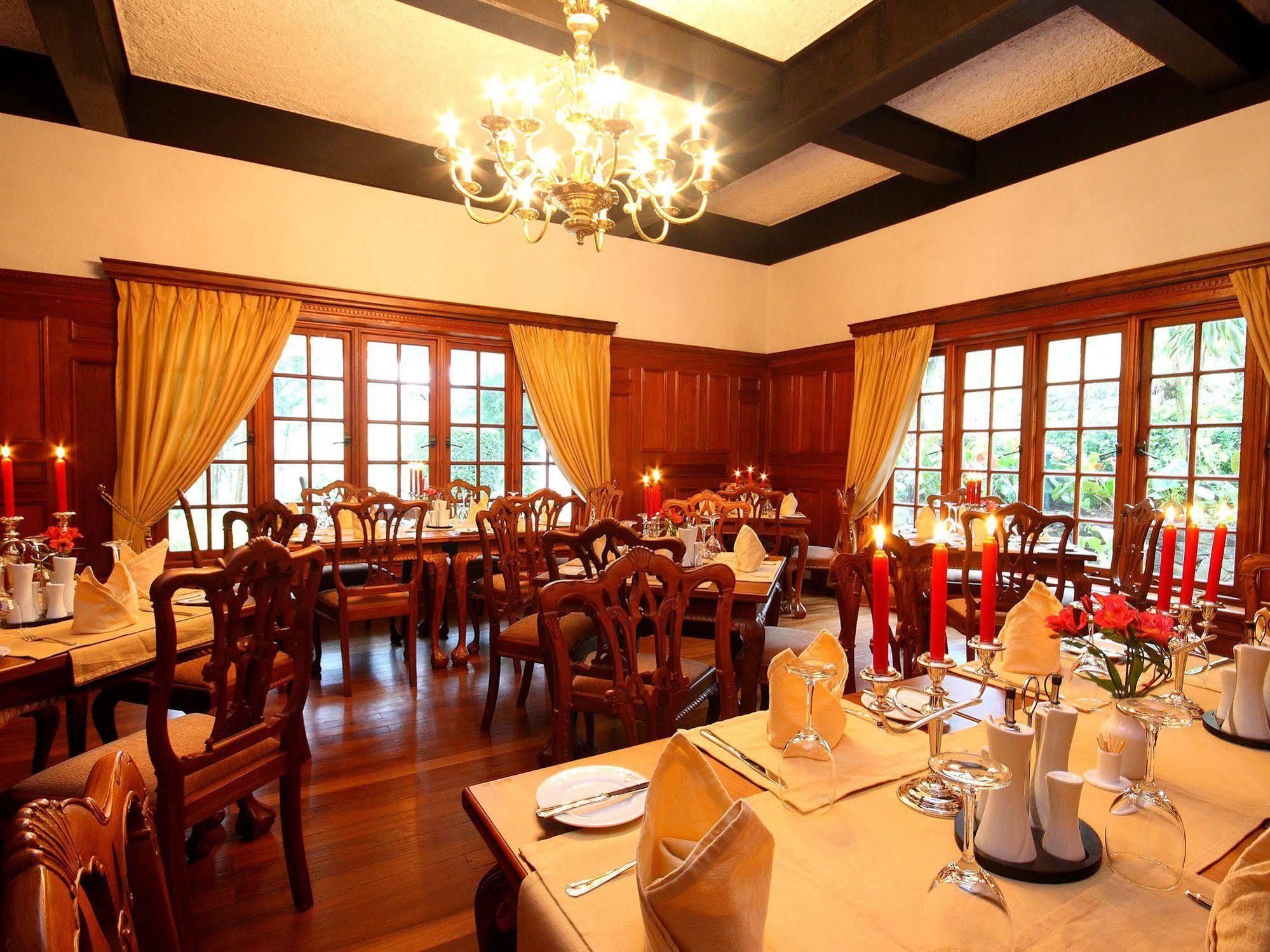 Governor'S Mansion 하톤 외부 사진